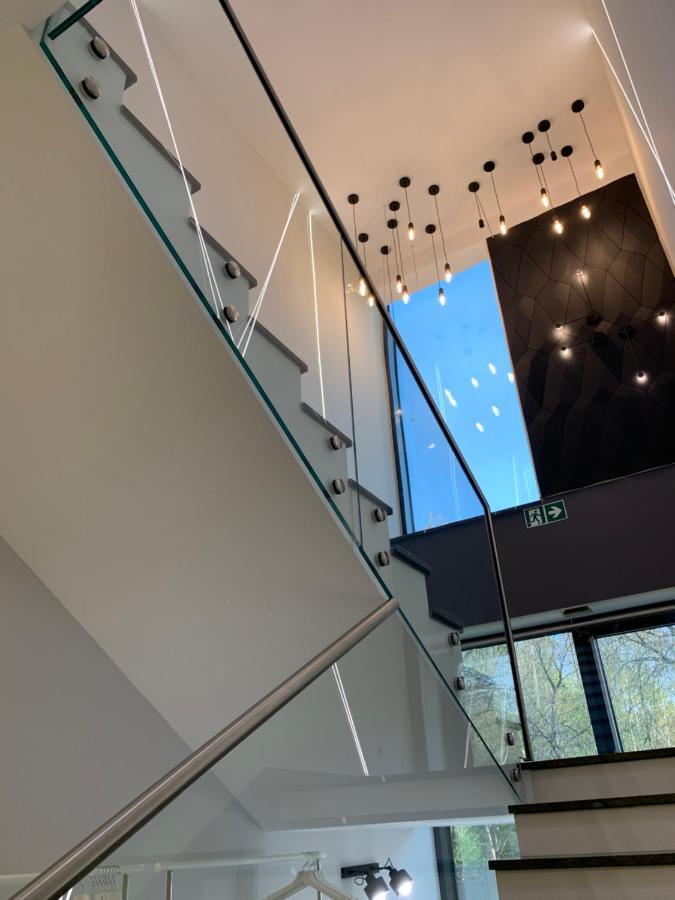 Hotel Coliber Klobuck Екстериор снимка