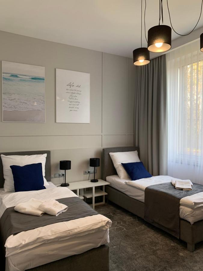 Hotel Coliber Klobuck Екстериор снимка
