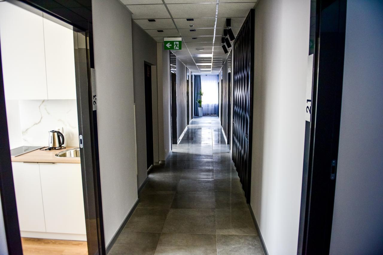 Hotel Coliber Klobuck Екстериор снимка