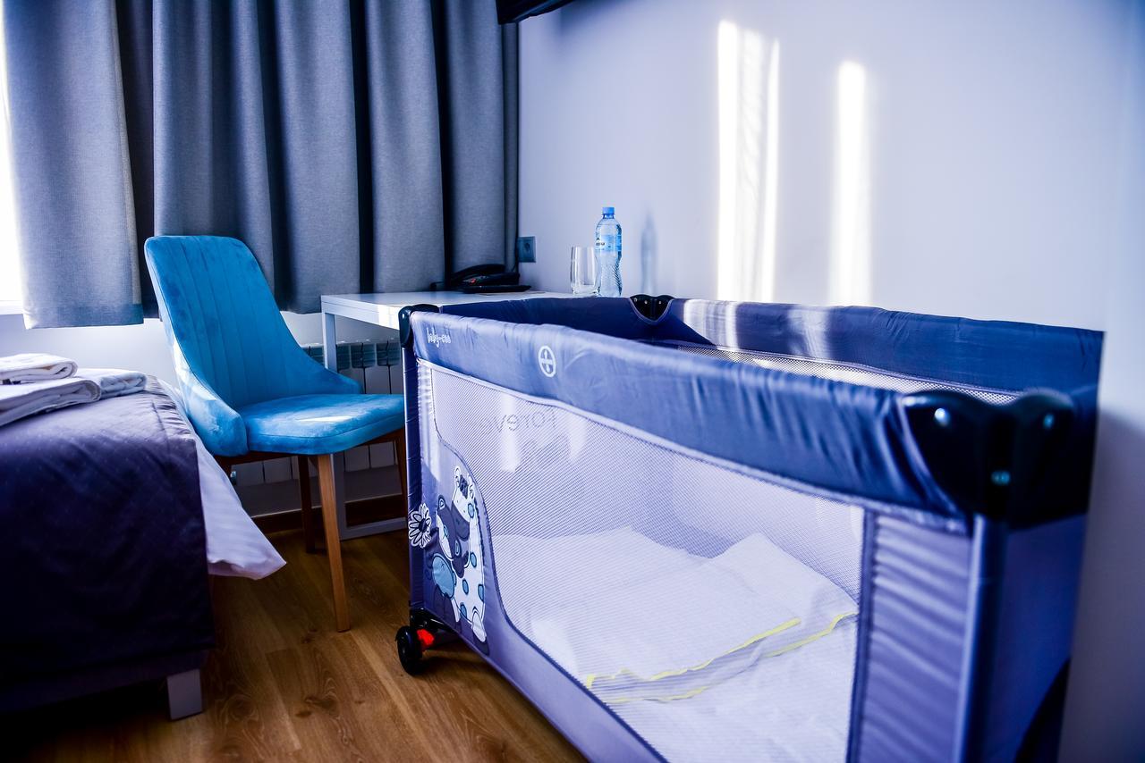 Hotel Coliber Klobuck Екстериор снимка