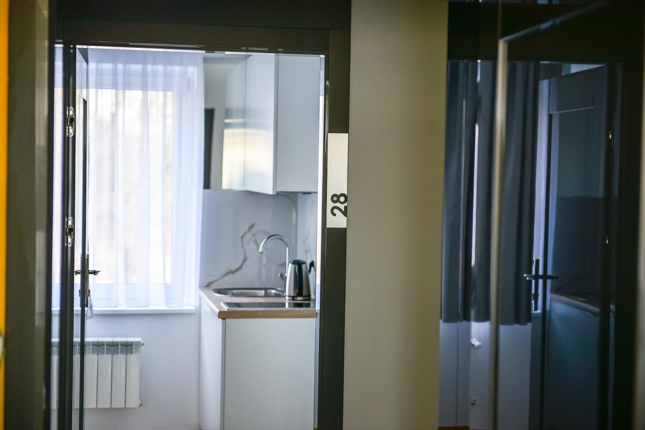 Hotel Coliber Klobuck Екстериор снимка